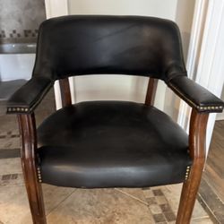 Black Leather Desk Chair 