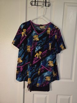 Disney Lion King Scrub Set (Top + Black Pants) – Size L