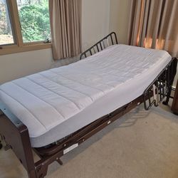 Medline adjustable hospital bed- fully electric