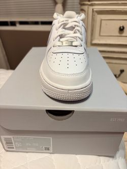 White Air Force 1s