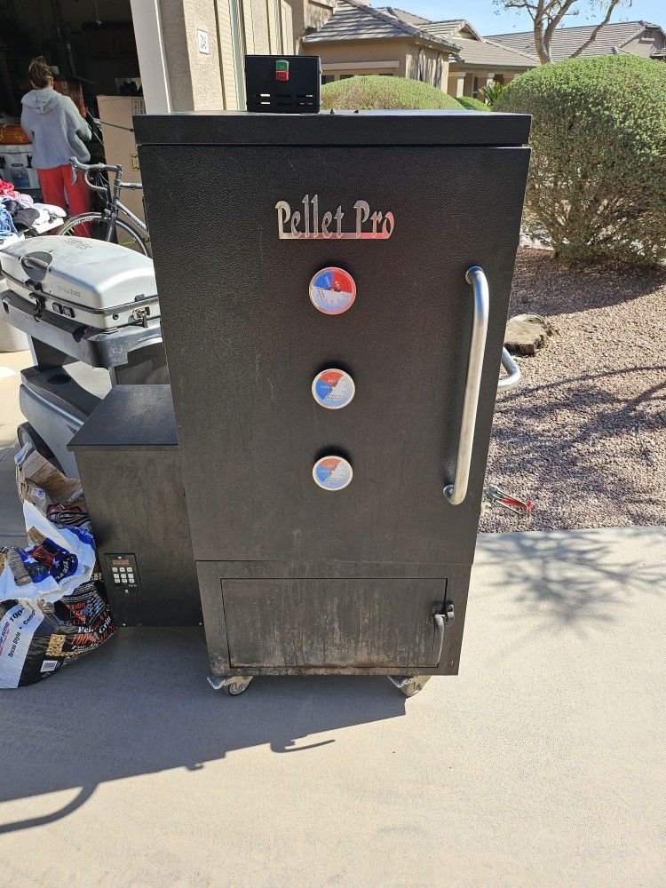 Smoke Daddy Pellet Smoker
