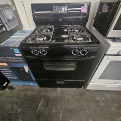 30in wid th Whirl pool Gas Sto ve Entr ega