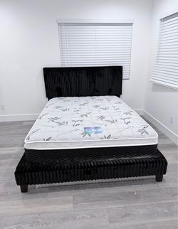 New Queen bed frame with mattress