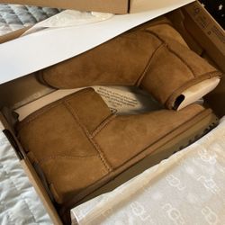 Ugg Ultra Mini 