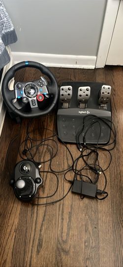 Logitech G29 Racing Wheel with Pedals and Shifter Need to sell ASAP
