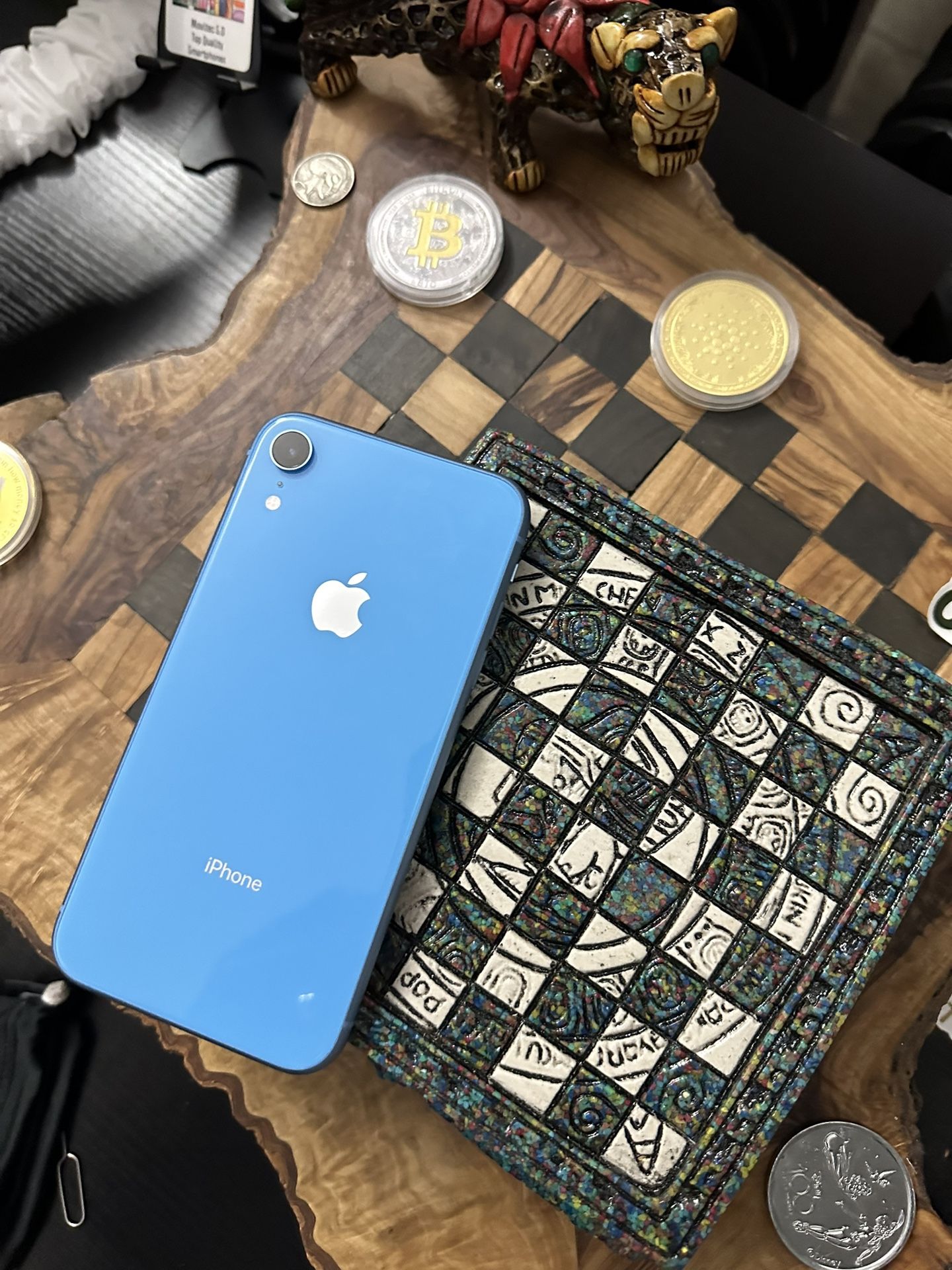 Iphone Xr 128GB Blue Unlocked for Sale in Chula Vista, CA - OfferUp
