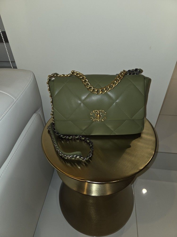 New Green 19 Flap Bag