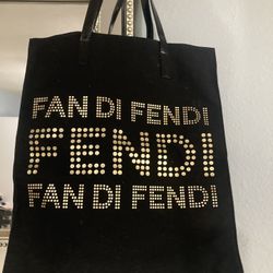 FENDI TOTE /FAN DI FENDI 