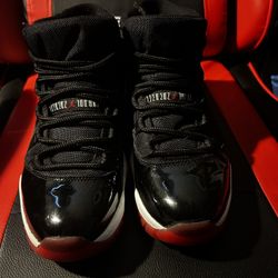 bred 11s (NO BOX)