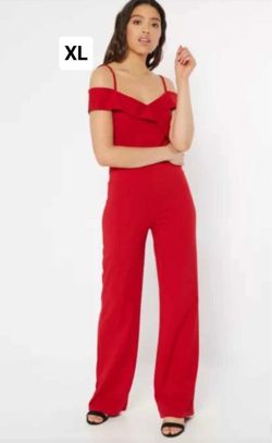 New women’s jumpsuit size XL