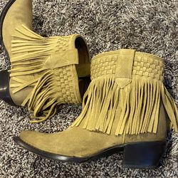 New Size 6 1/2 Frye  Fringe Boots
