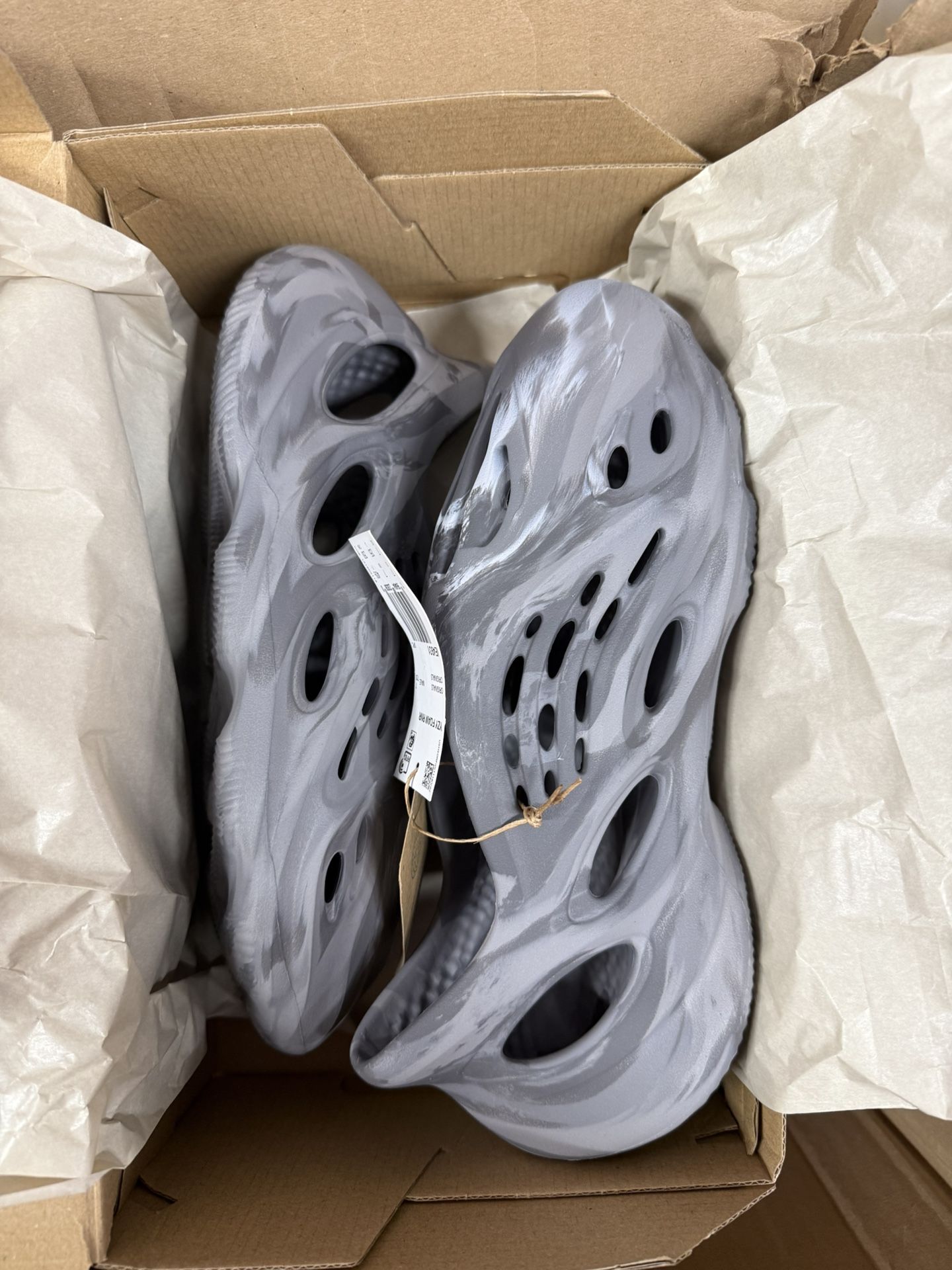 Yeezy Foam Runner MX Granite Size 7