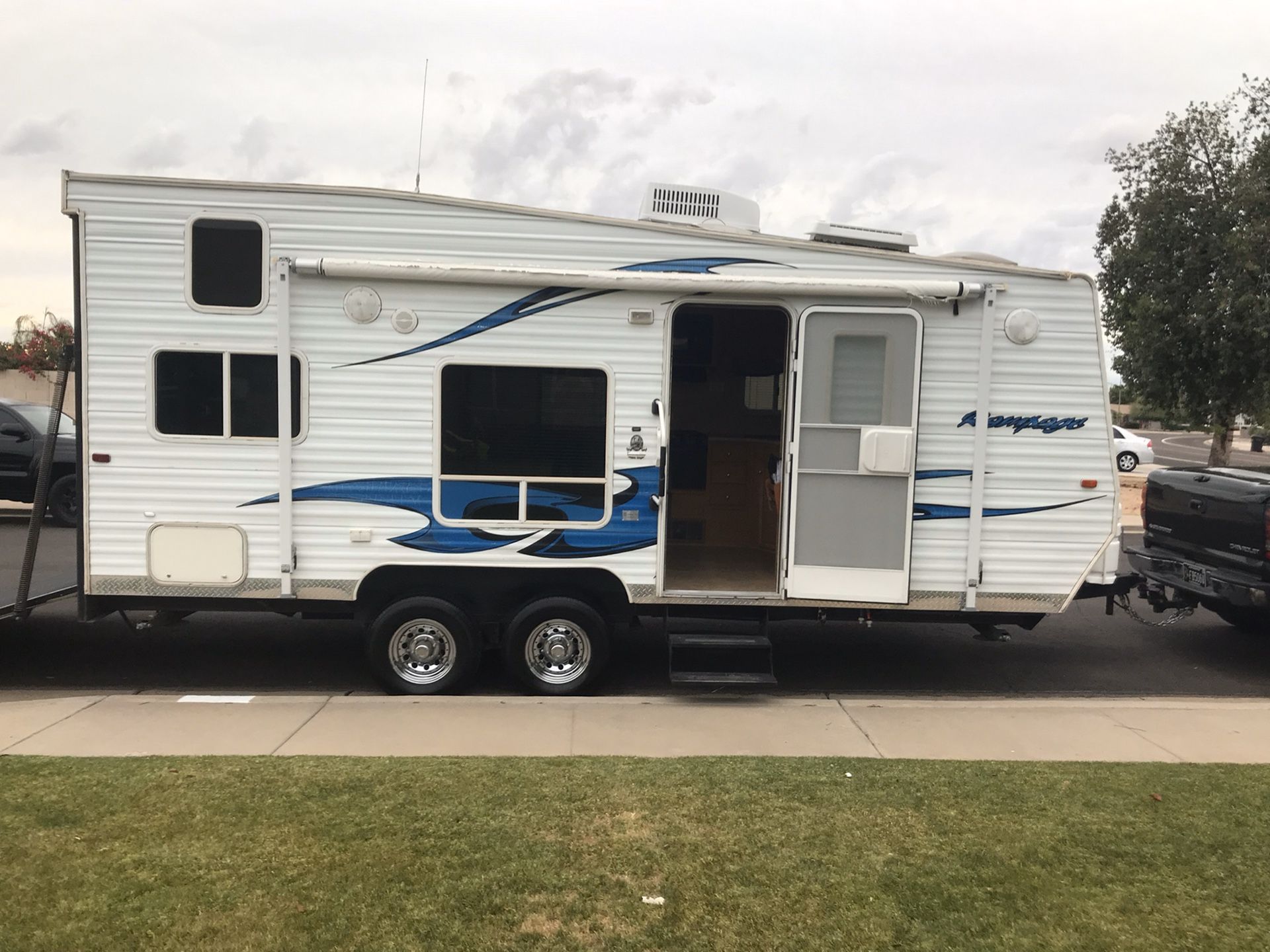 2007 Skyline Rampage Toy Hauler For