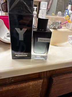Women and men cologne and perfume