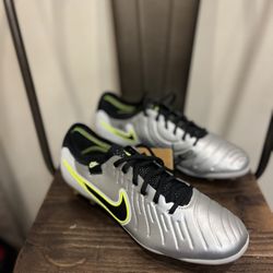 Nike Tiempo Legend 7.5 Elite AG-Pro Metallic Silver Volt DV4330-001 Men's 