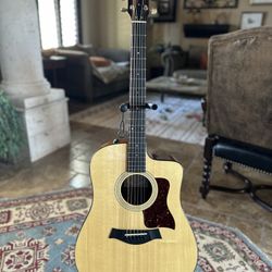 REDUCED Taylor 210ce Plus - Mint Condition 