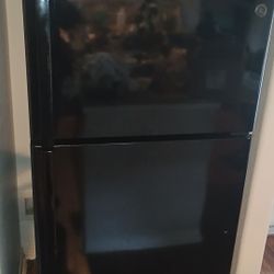 GE refrigerator 