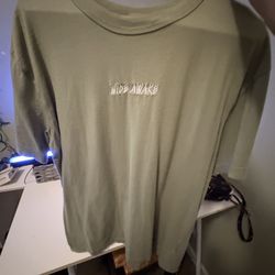 3 Large T-Shirts