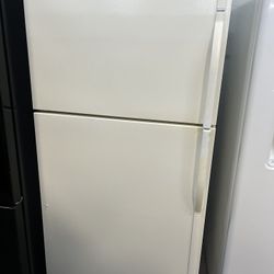 Kenmore Refrigerator 2 doors