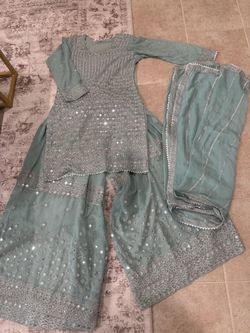 Pakistani suit