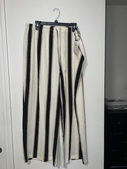 Womens pants size XL   New
