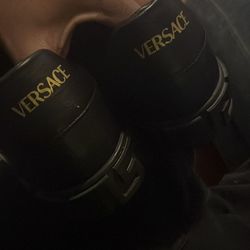 Versace 9.5