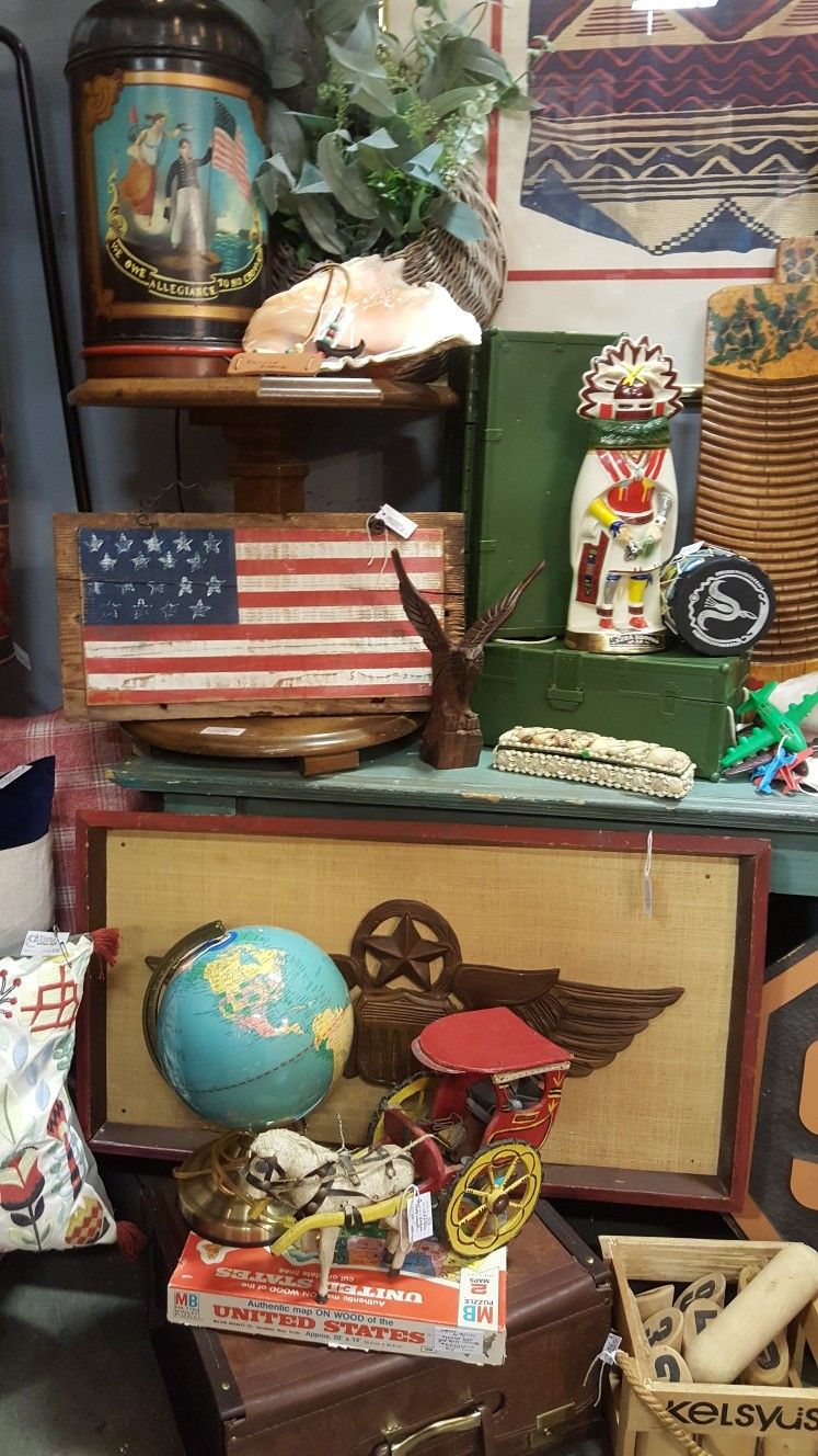 Vintage Finds, Decor, Furniture, Lamps, Pottery, Art, Textiles And More