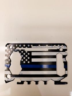 POCKET WARRIOR Multitool Card 46 In 1 With Money Clip.