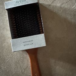 Aveda Paddle Brush – New in Box