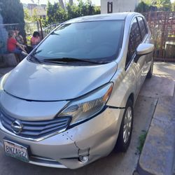 Carro Versa Note 2017