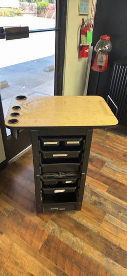 Top table for rolling station