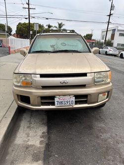 2001 Infiniti QX4