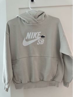 Nike youth size L