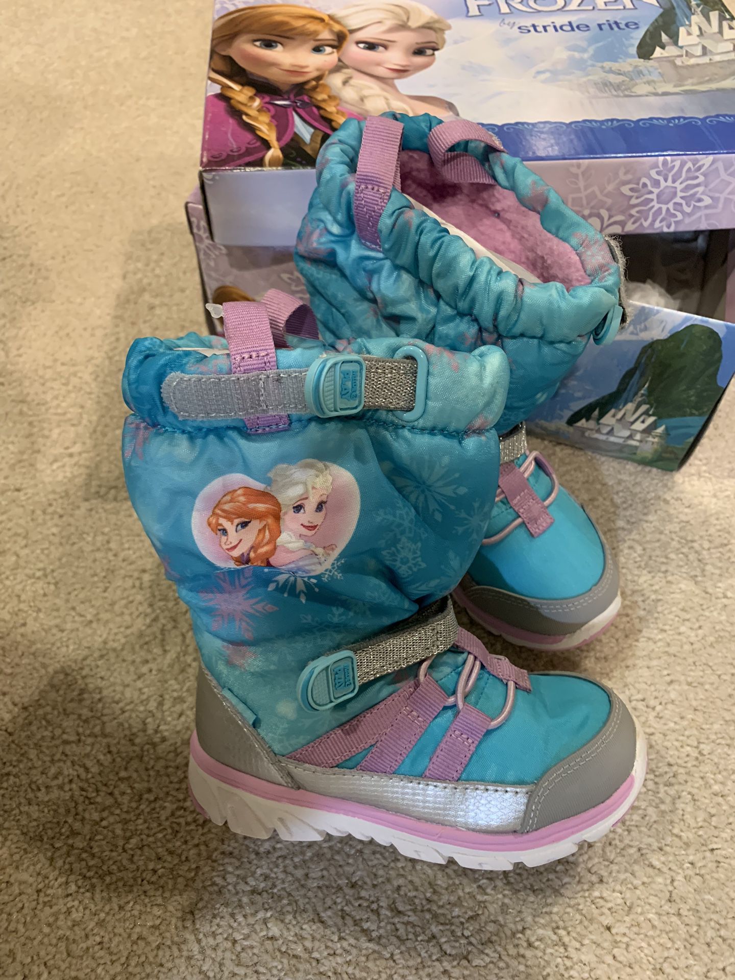 Stride Rite Little girl Snow boots, New! 7 Wide