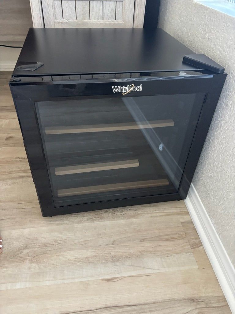 Whirlpool Wine Fridge – Dual Zone, Stainless Steel