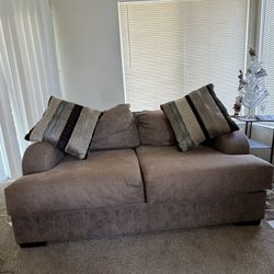Solo-Sofa - Mint Condition 