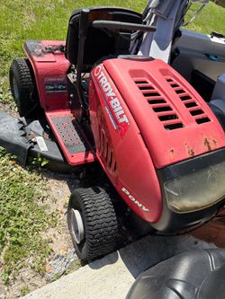 🚜 Troy-Bilt Pony Riding Lawn Mower - Needs Work