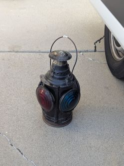 Arlington dresse railroad light