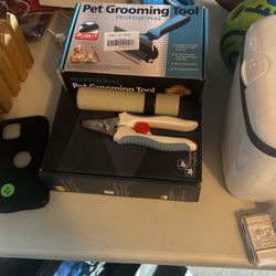 Pet Grooming Supplies