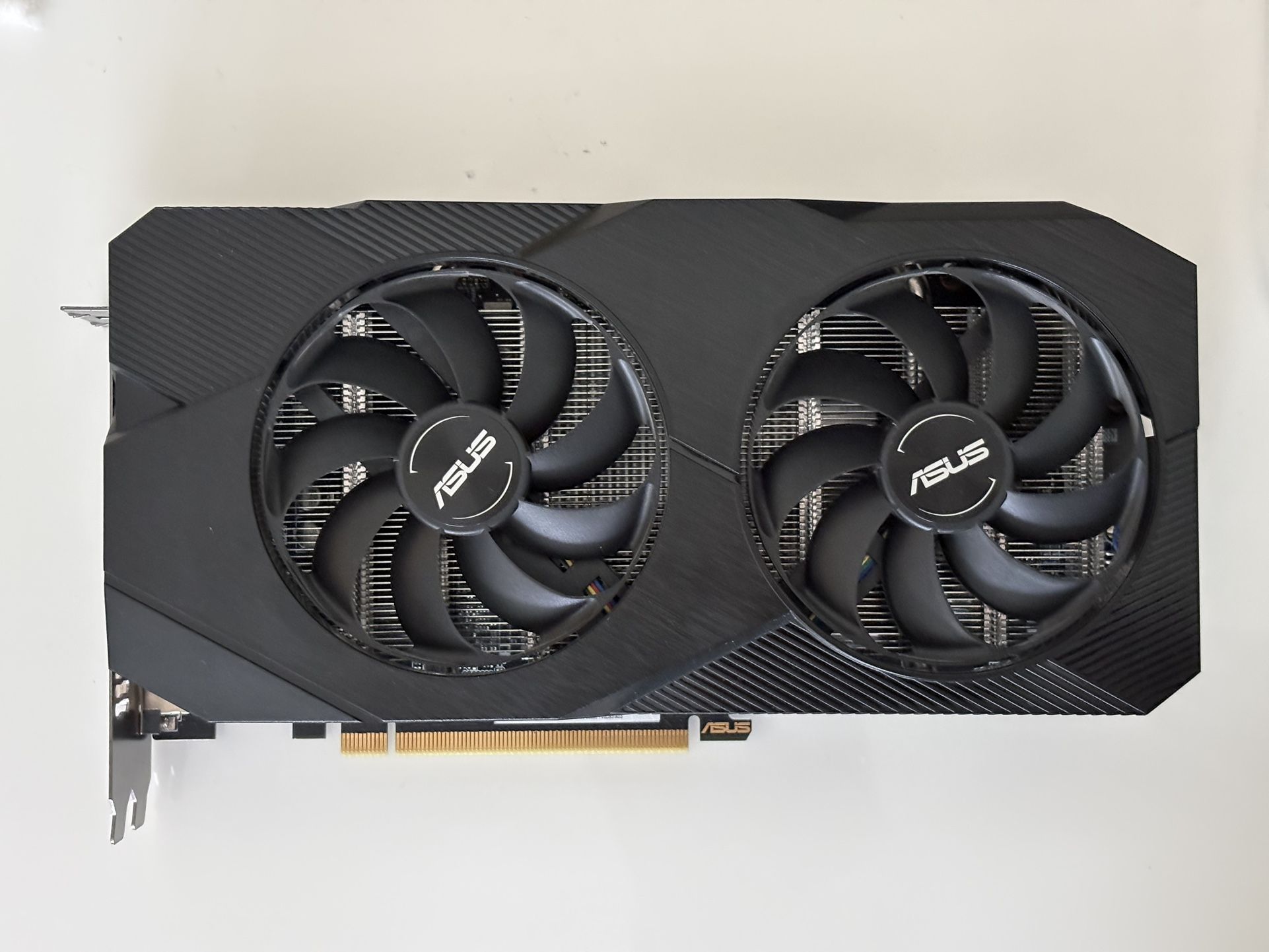 1660 SUPER GEFORCE graphics card