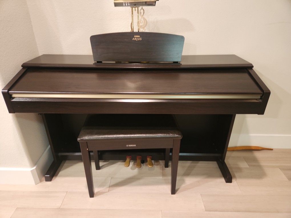 Full Digital Piano Yamaha YDP 181