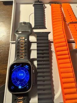 Smart Watch with Extra Bands