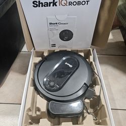 Shark Iq Robot Vacumm
