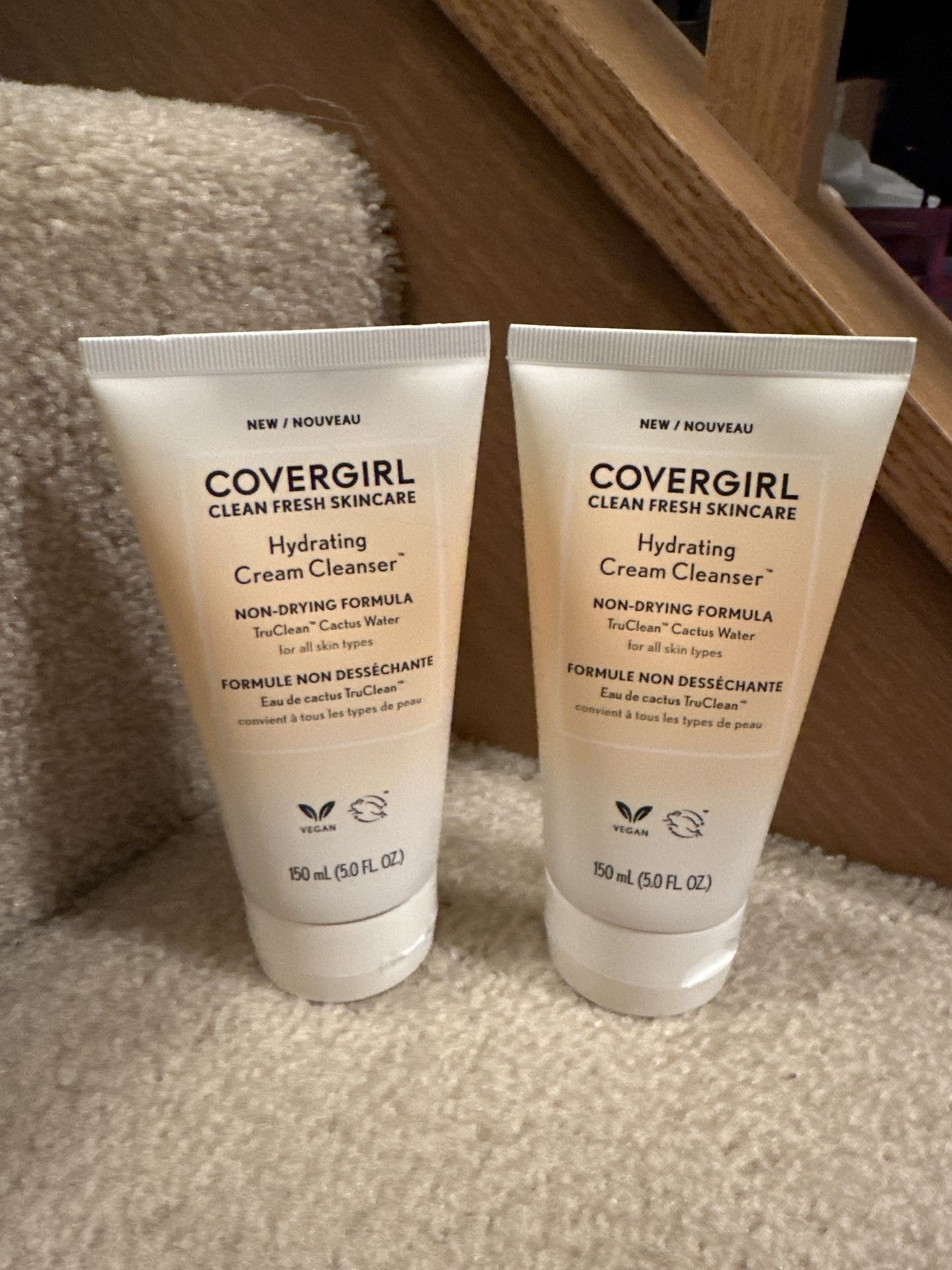 Covergirl Hydrating Cream Cleanser new $4/item