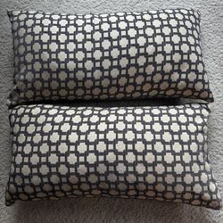 Set of 2 Lumbar Pillows