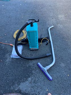 Tennant 3050 Commercial Backpack Vacuum Cleaner