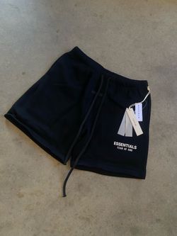 Fear of God Essential Short JettBlack/ Black n White