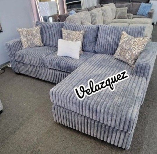 ✅️✅️2 pc dark grey fur like wide welt corduroy sectional sofa with chaise✅️✅️(pillows not included)