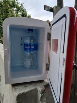 Mini Fridge