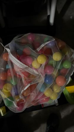Ball Pit with Balls